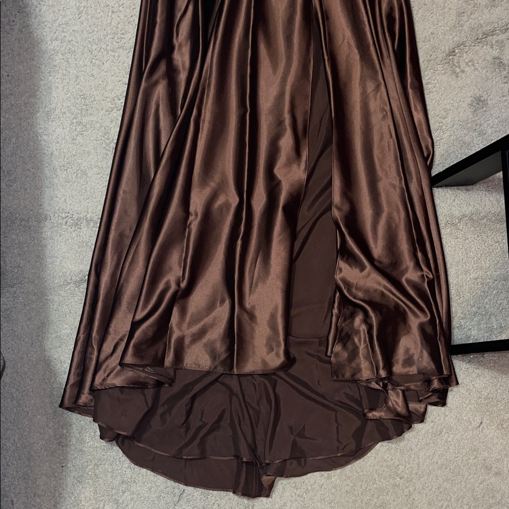 Tony Bowls Elegant Brown Halter Dress with Embellishments xl - Picture 3 of 12
